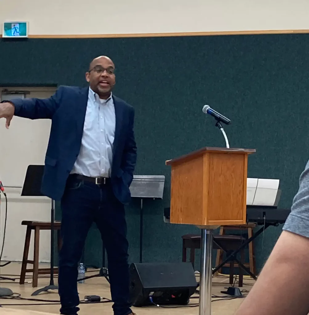 Wes Stapleton speaking at MBA conference